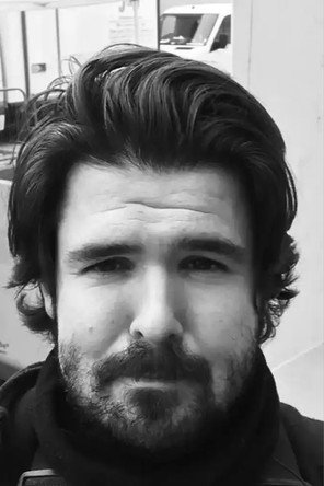 Эллиот Хоукс