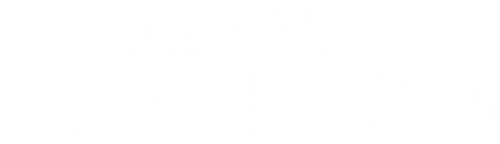 Девушка с татуировкой дракона