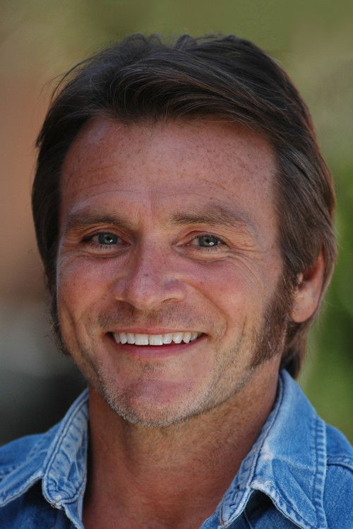 Дуглас Беннетт