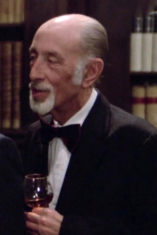 Bar Customer (uncredited)