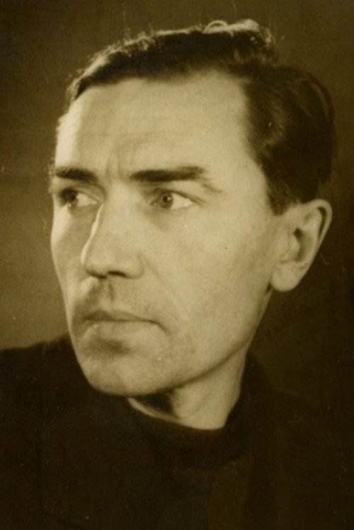 Дмитрий Белов
