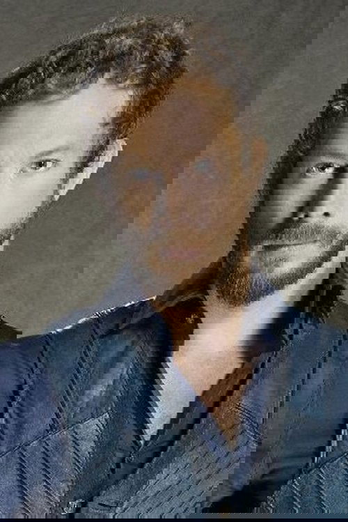 Крис Холден-Рид