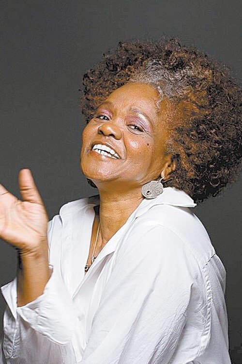 Аделла Готье