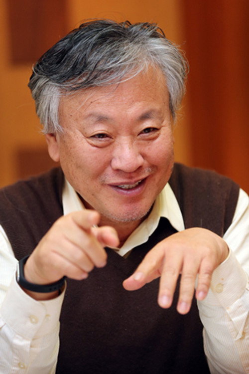 이문열