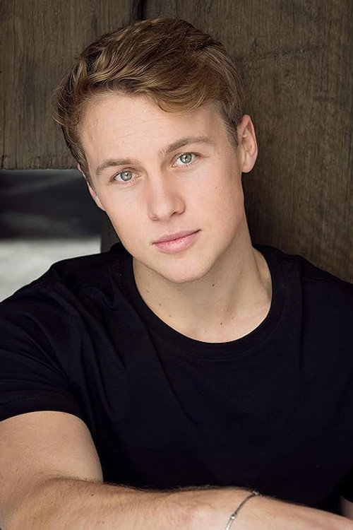 Джош Маккуин