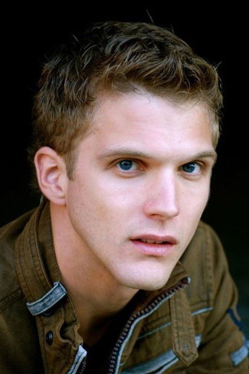 Аарон Перило