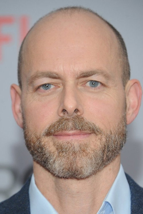 Даниэль Минахан